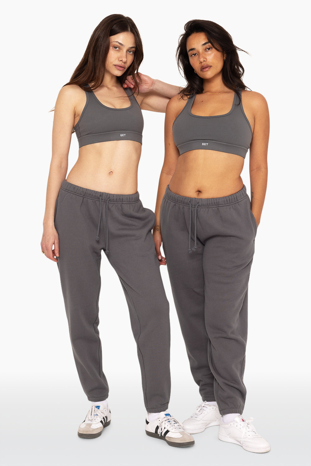 Schwere Jogginghose mit Kordelzug – Graphit