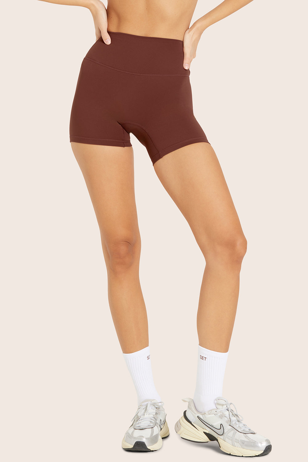 Sportliche Shorts - Cola