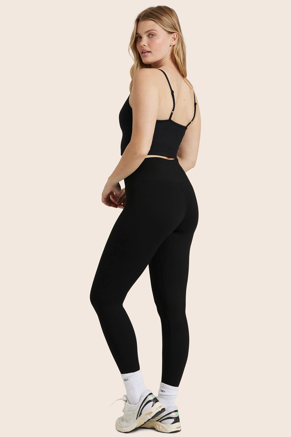 Cloud-Leggings mit hohem Bund – Onyx